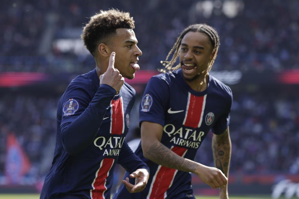 用自己的姓 用自己的姓